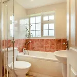 2 Bed In Oc-w104 Dom wakacyjny *