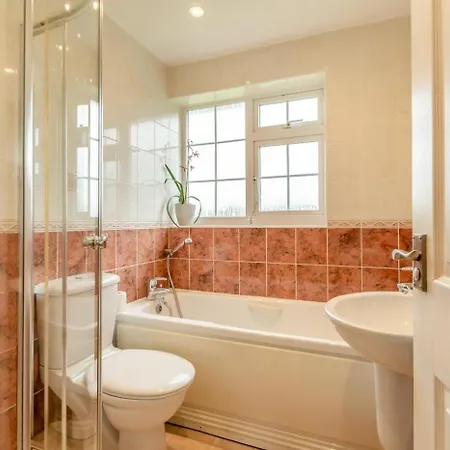 2 Bed In Oc-w104 Nyaraló *